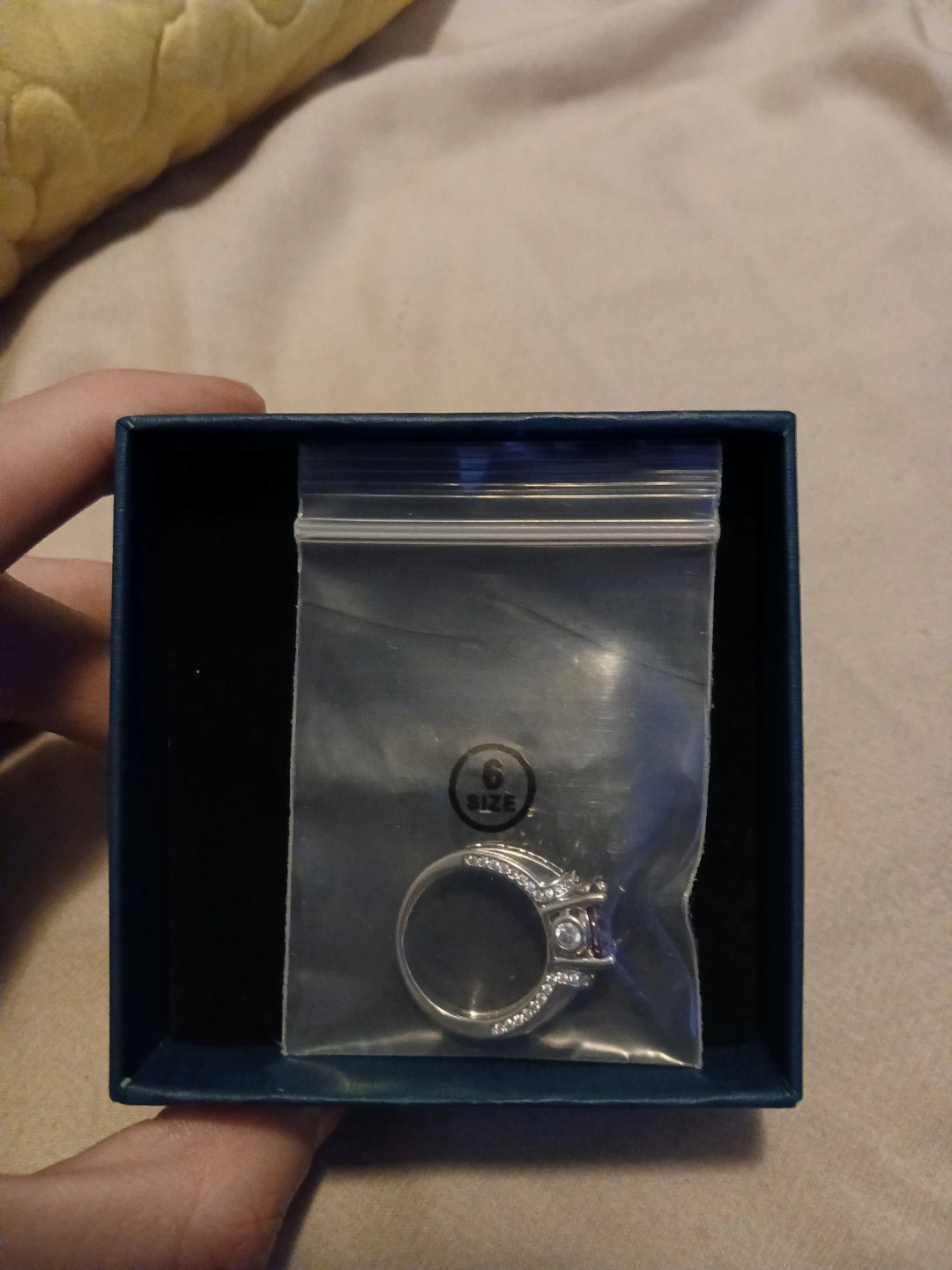 925 Silver And 3 Carat Amethyst Ring - photo 3