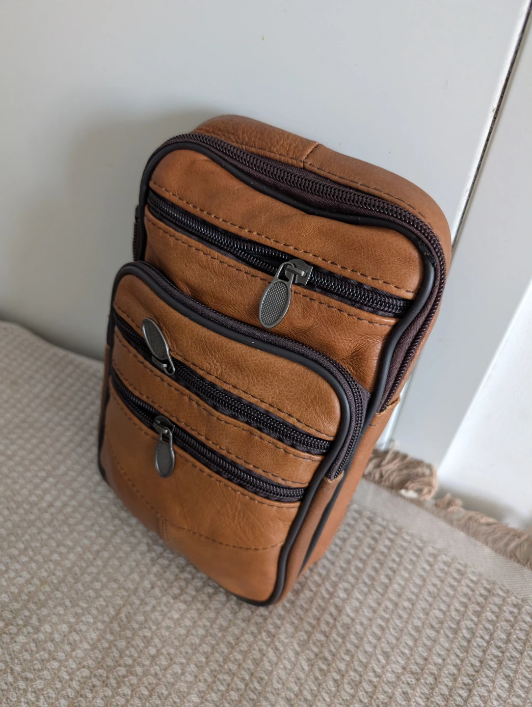 Brand New Brown Leather Crossbody Bag - photo 3