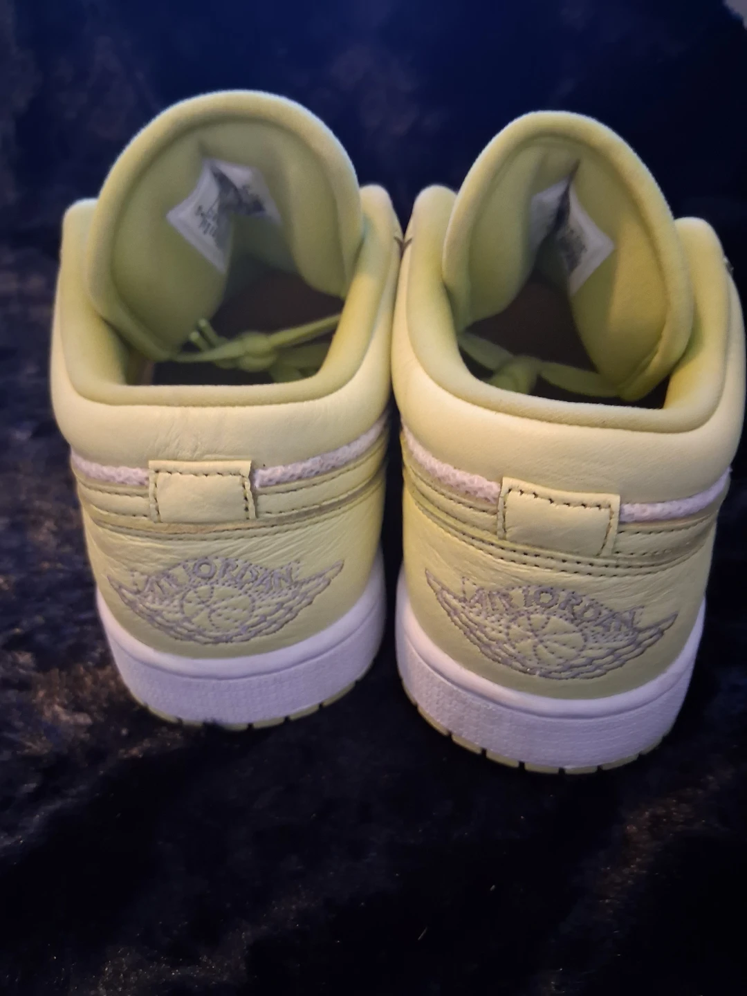 Air Jordan 1 Low SE Lemon Wash Sneakers - photo 3
