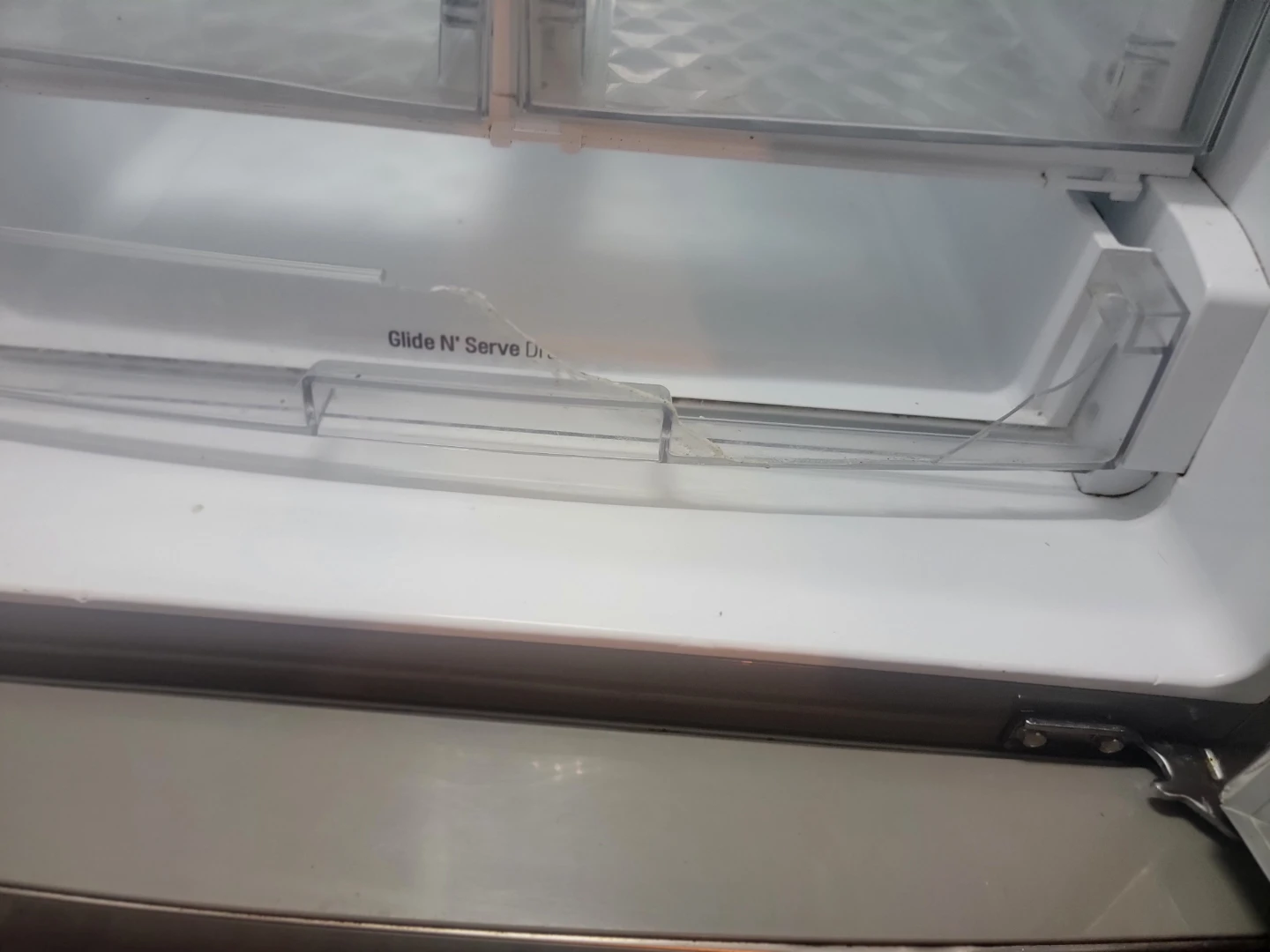 LG Stainless Steel French Door Refrigerator - photo 4