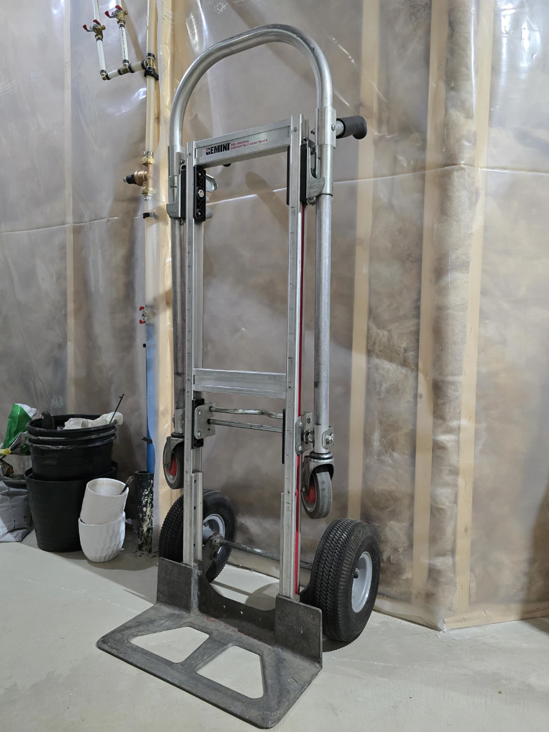 Magliner Gemini convertible hand truck