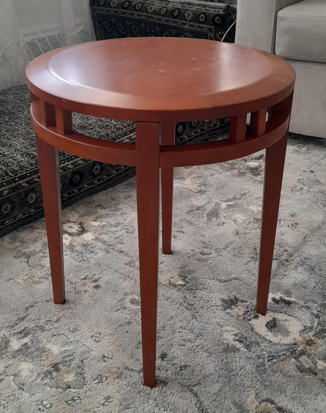 Round Side Table - photo 2