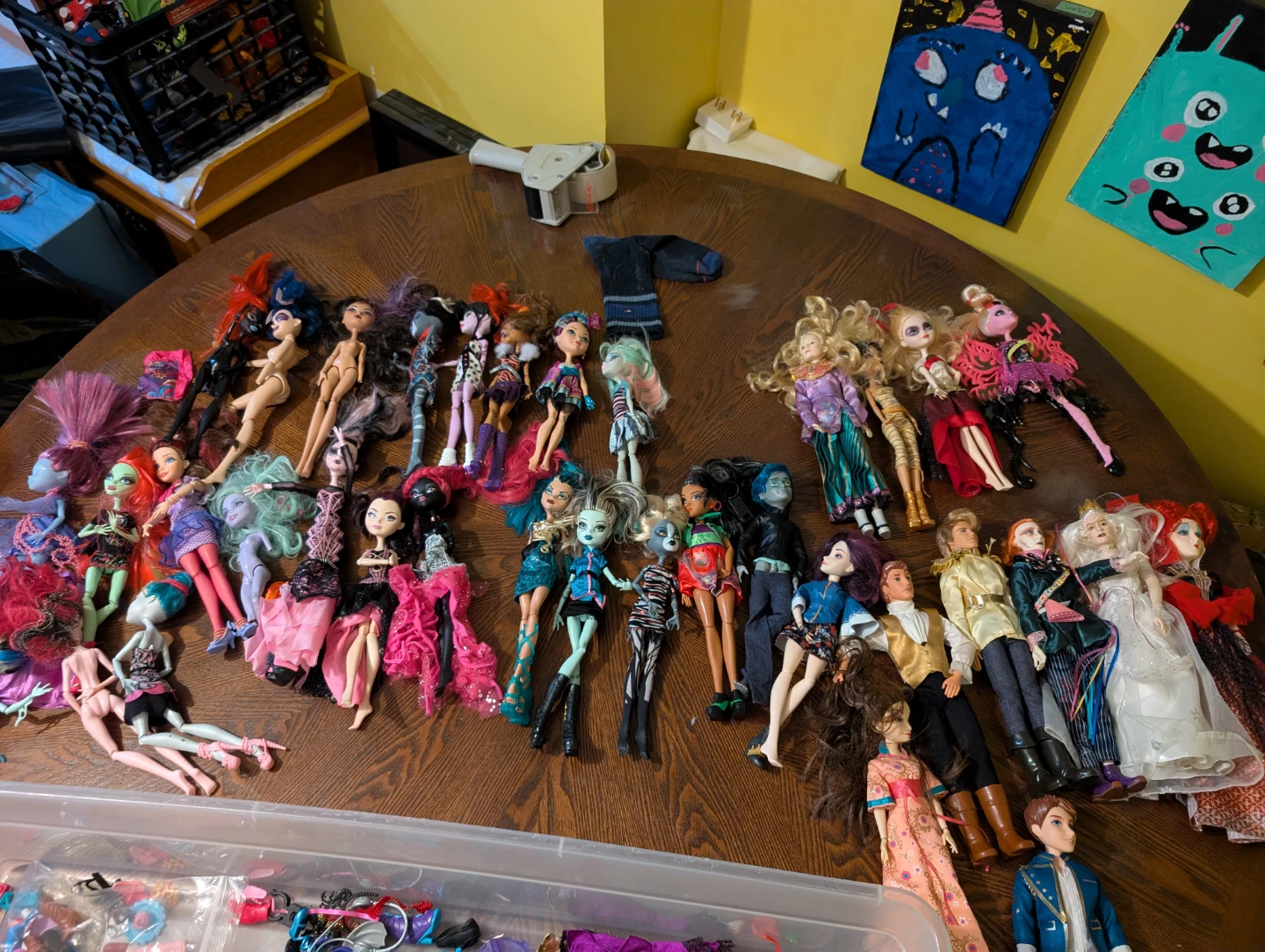 Monster High Dolls, castle and accessories