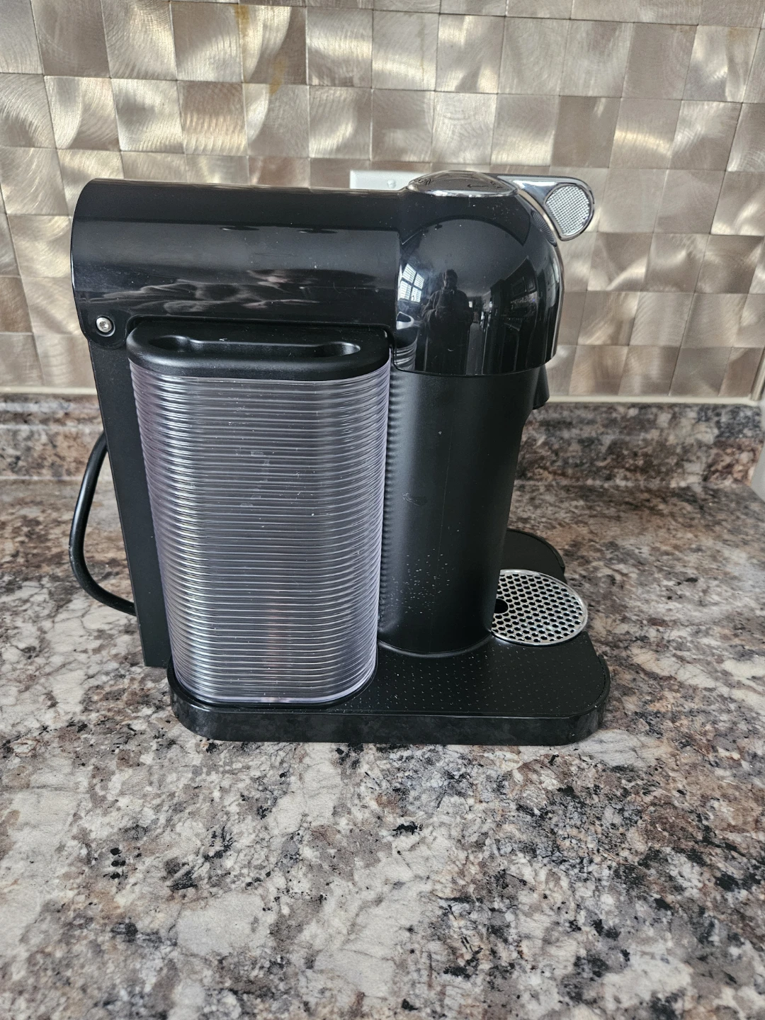 Nespresso VertuoPlus Coffee Maker - photo 2