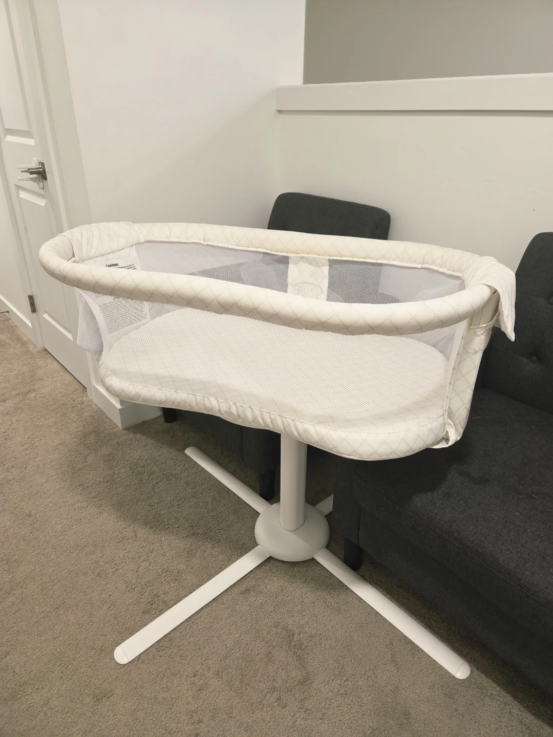 Halo Bassinest Swivel Sleeper - photo 4