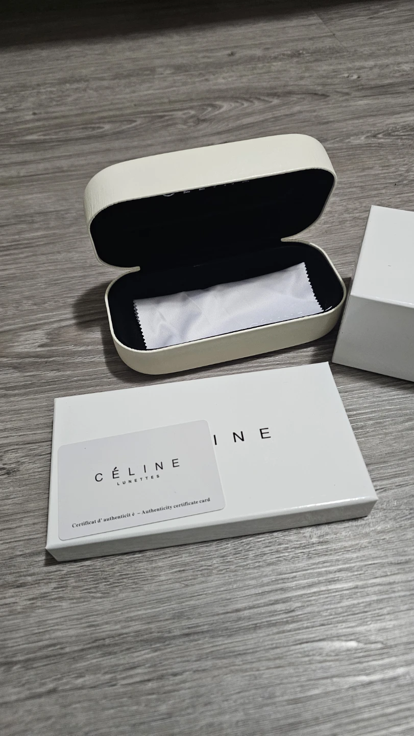 Celine Sunglasses women - photo 3