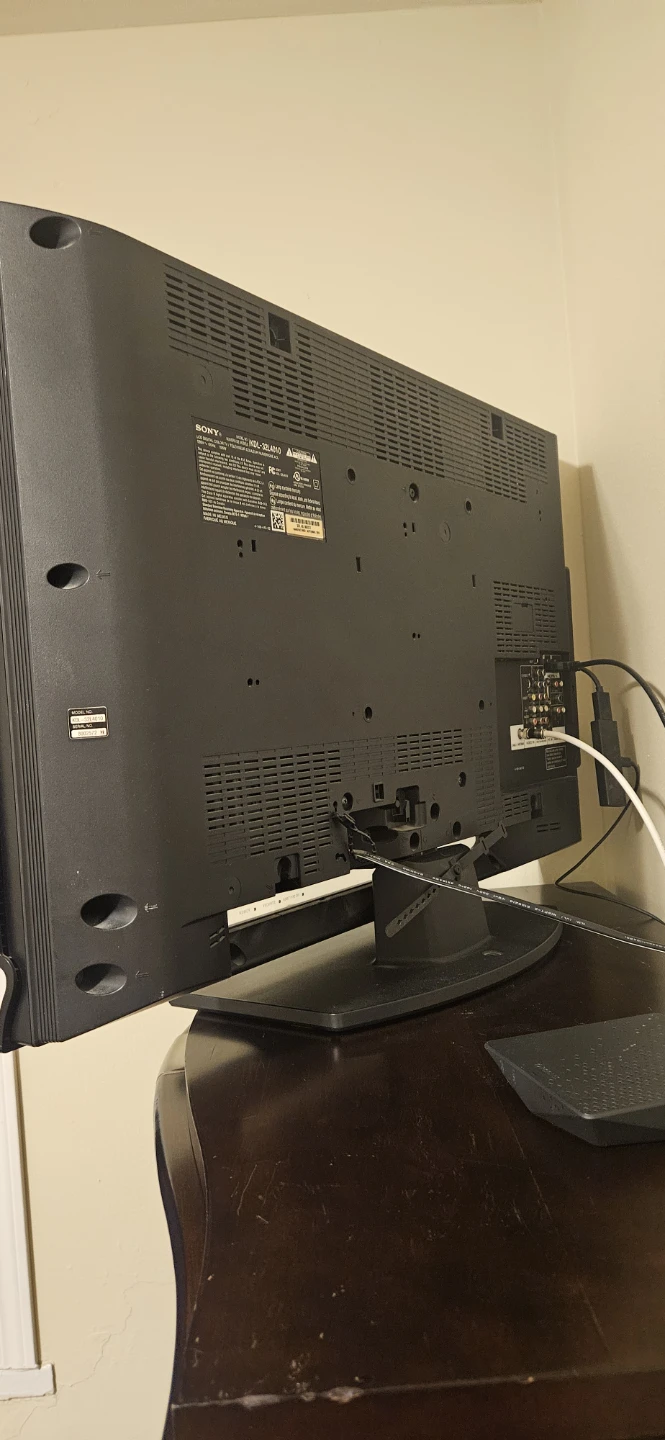 USED BRAVIA SONY TV - photo 3