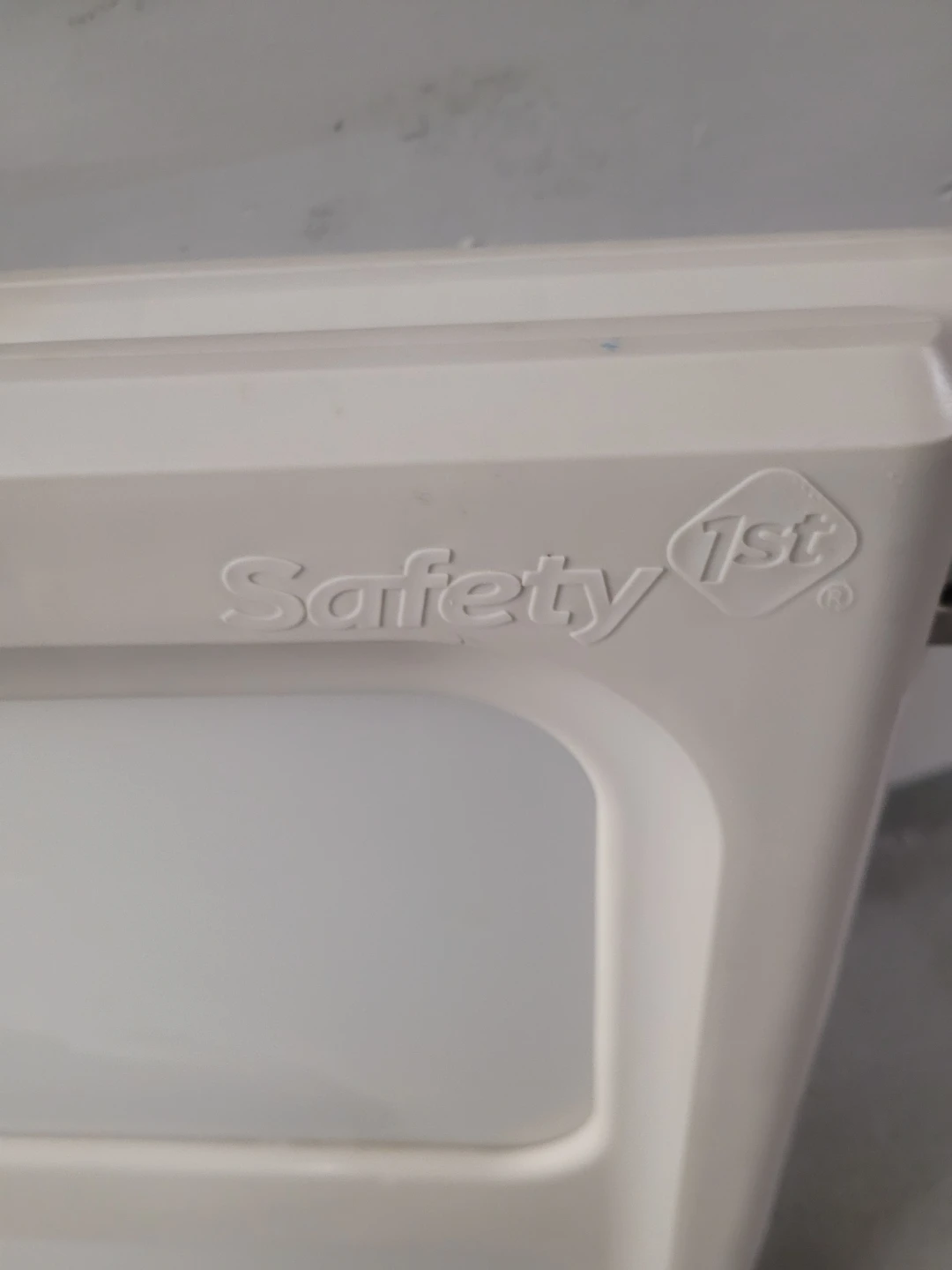 Safety 1st Baby Gate - photo 3