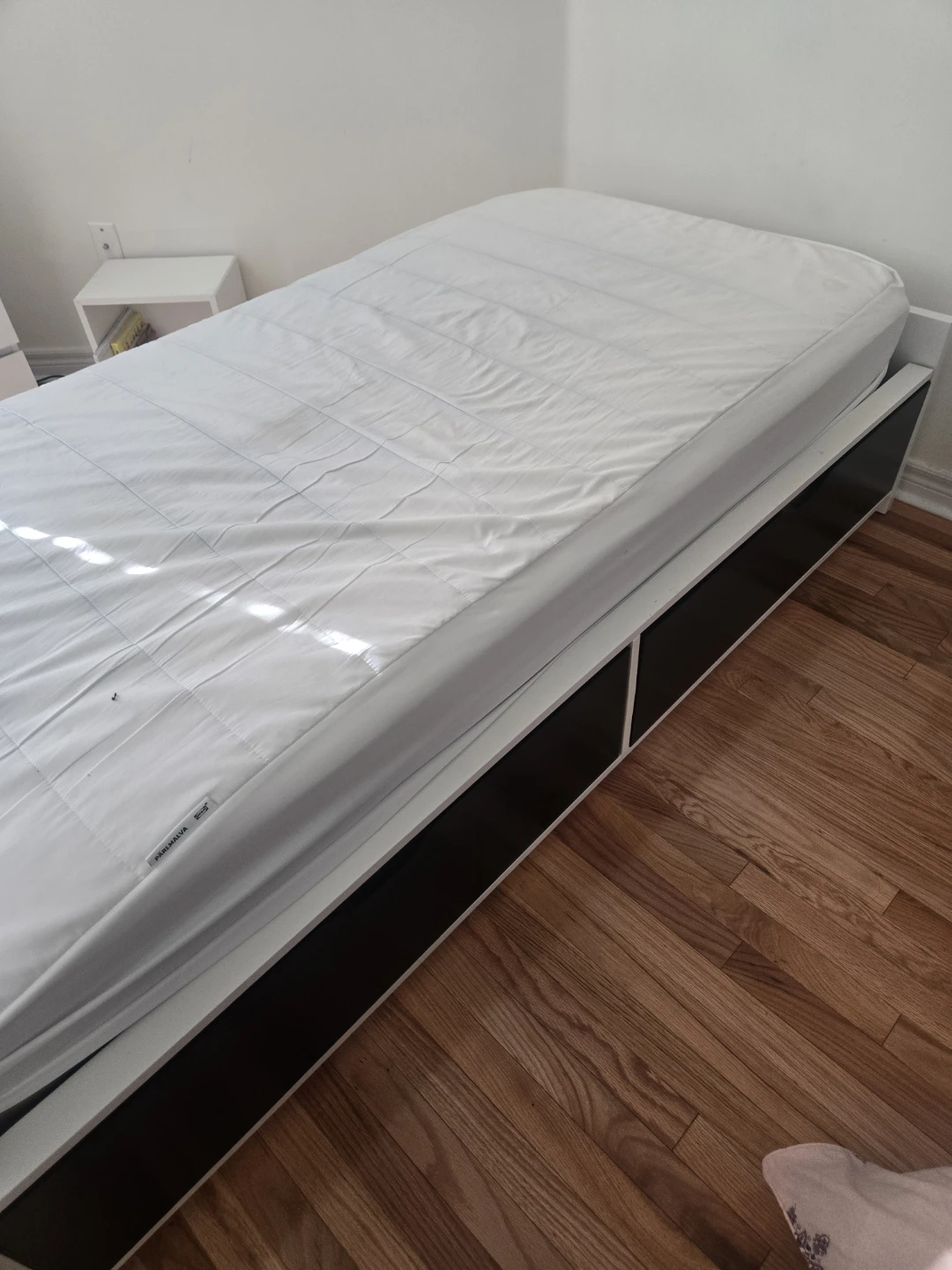 Ikea MALM Bed Frame with 2 Drawers - photo 2