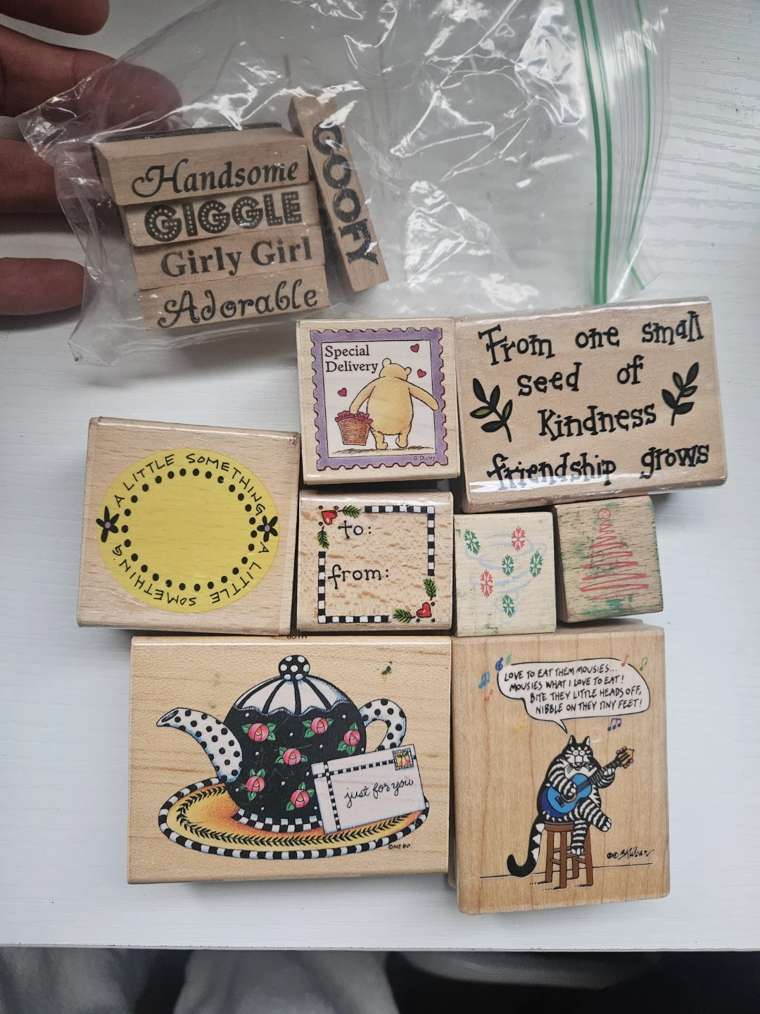Vintage Stamp Collection - photo 2