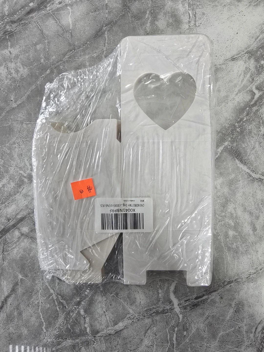 White Cupcake Boxes with Heart Window (Set of 3) - photo 4