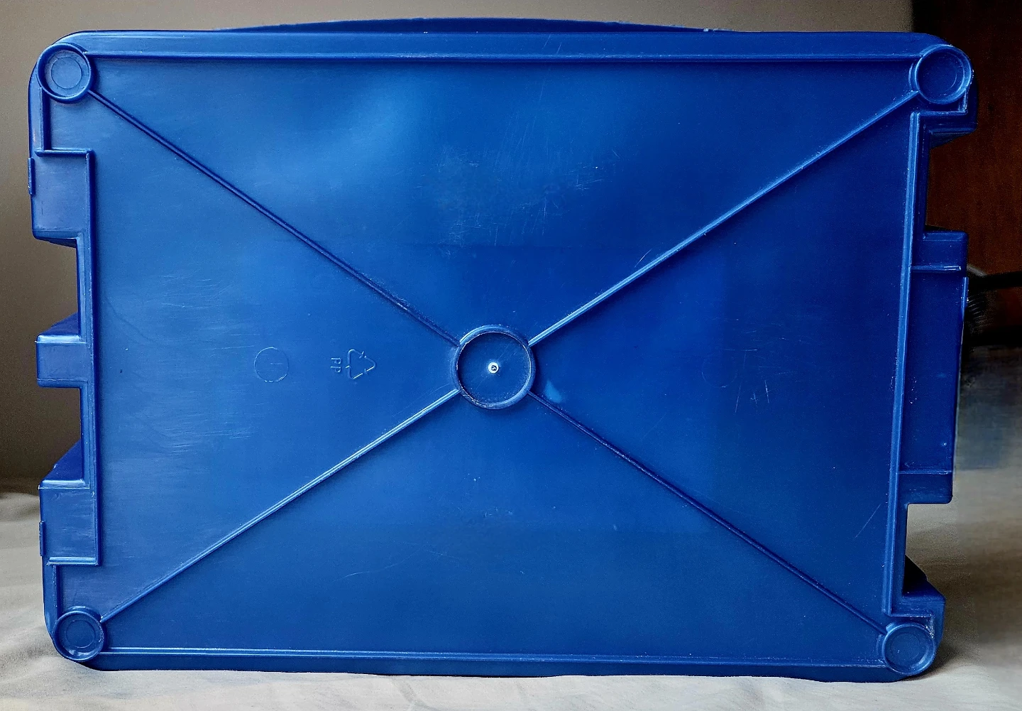 Blue Plastic Storage Box 🥕 - photo 3