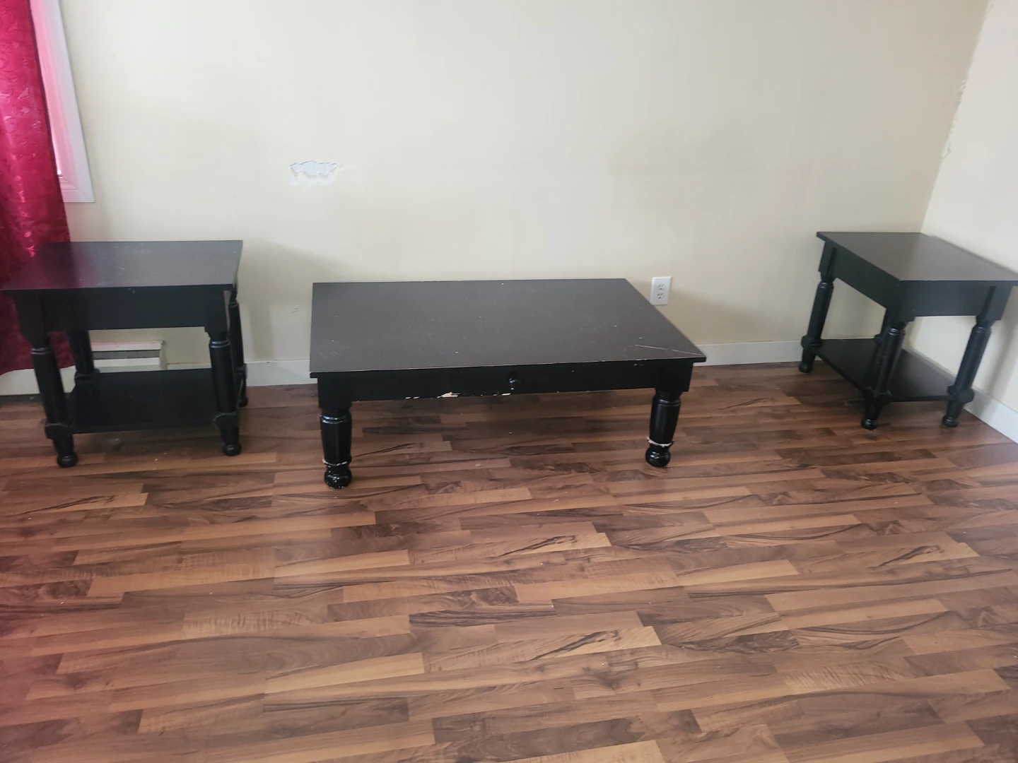 Coffee table and end tables