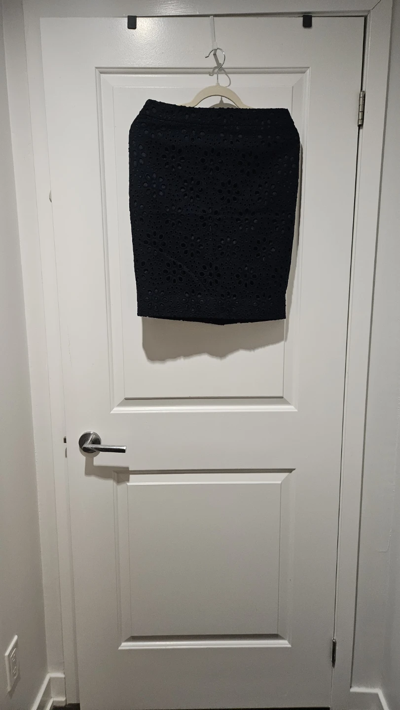 Navy Blue Eyelet Pencil Skirt, Size 4 - photo 3
