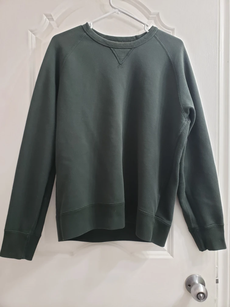 UNIQLO Green Crewneck Sweatshirt for men- Size M