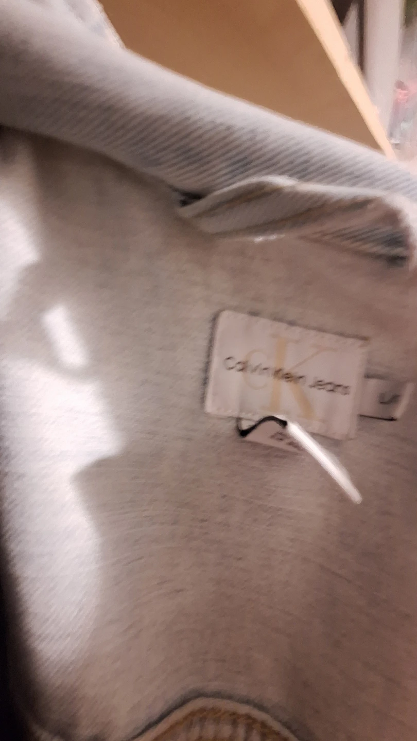 Calvin Klein Jeans Light Wash Denim Jacket - photo 4