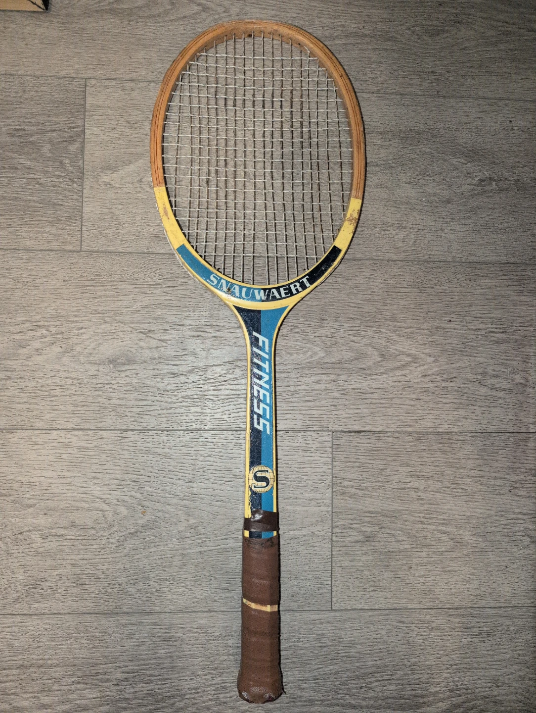 SNAUWAERT FITNESS Tennis Racquet