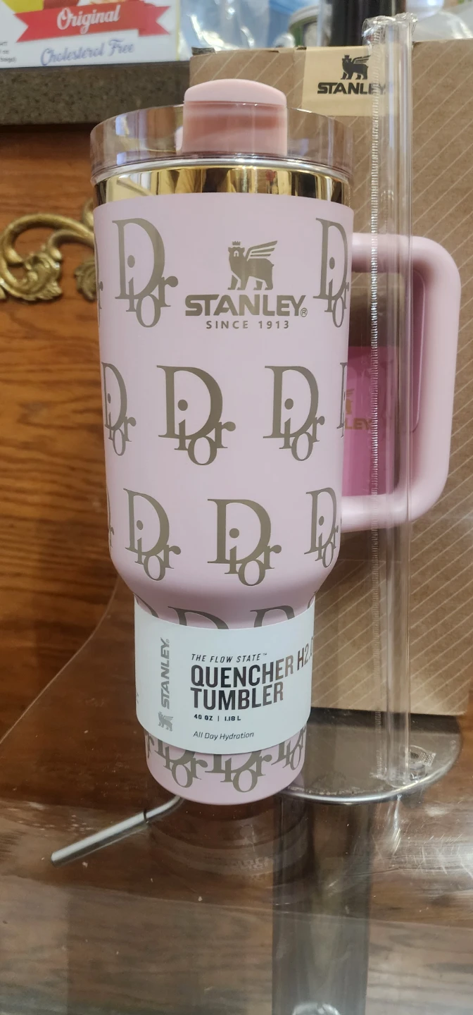 Stanley Quencher H2.0 FlowState Tumbler 40oz - pink and gold