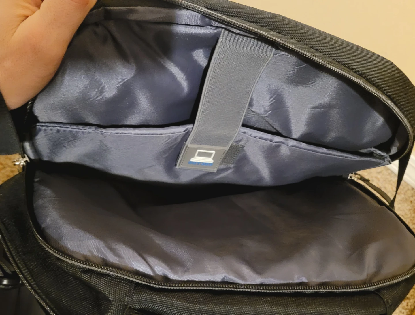 Outjoy Shockproof Laptop Backpack - photo 3