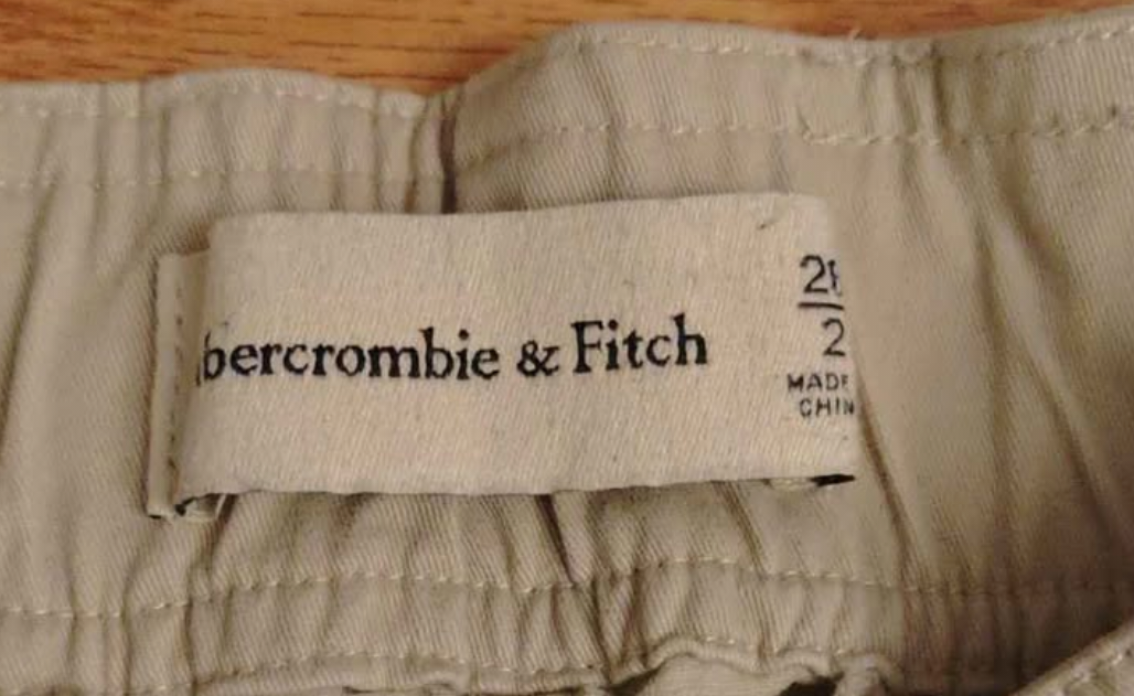 Abercrombie & Fitch Cargo Pants - Size 28 - photo 2
