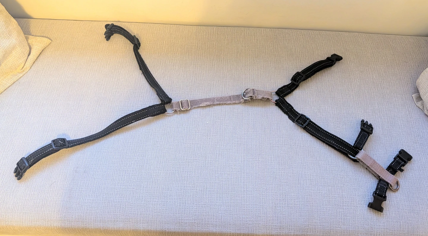PetSafe 3 in 1 Dog Harness (Medium) - photo 2