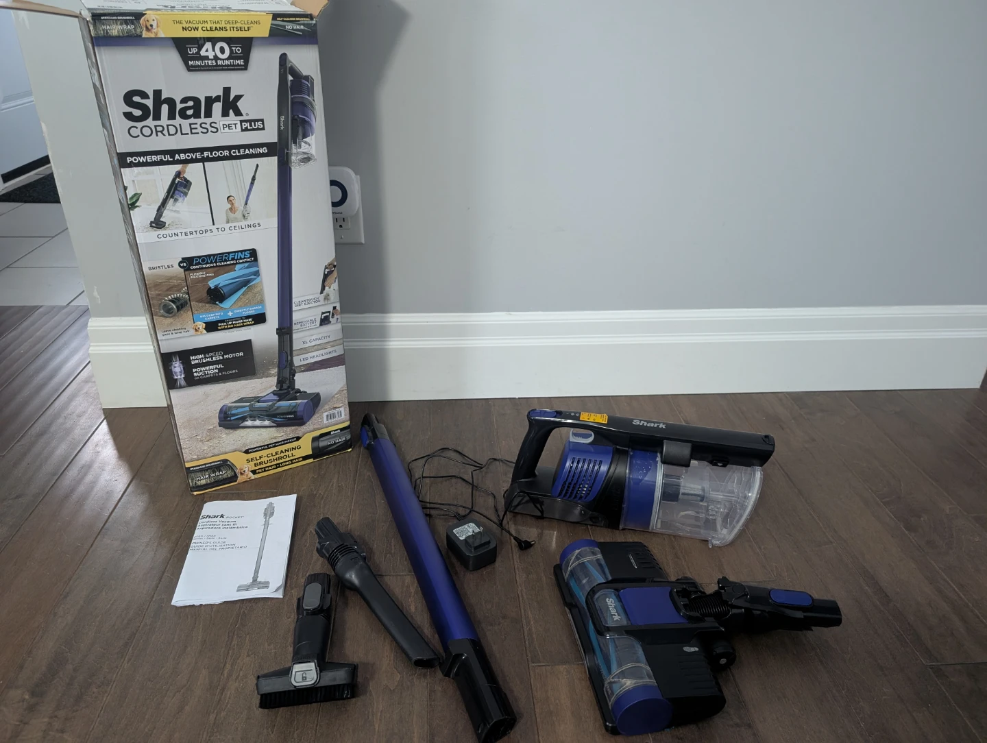 Shark Cordless Pet Plus Vacuum For Sale - photo 2