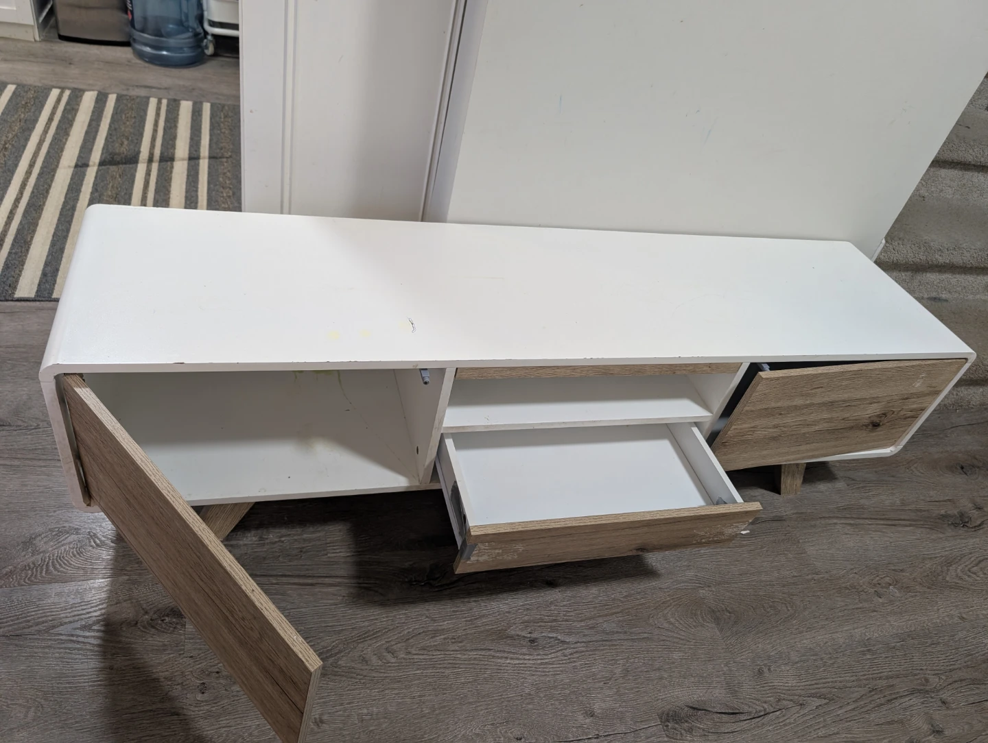 White and Wood Entertainment Unit