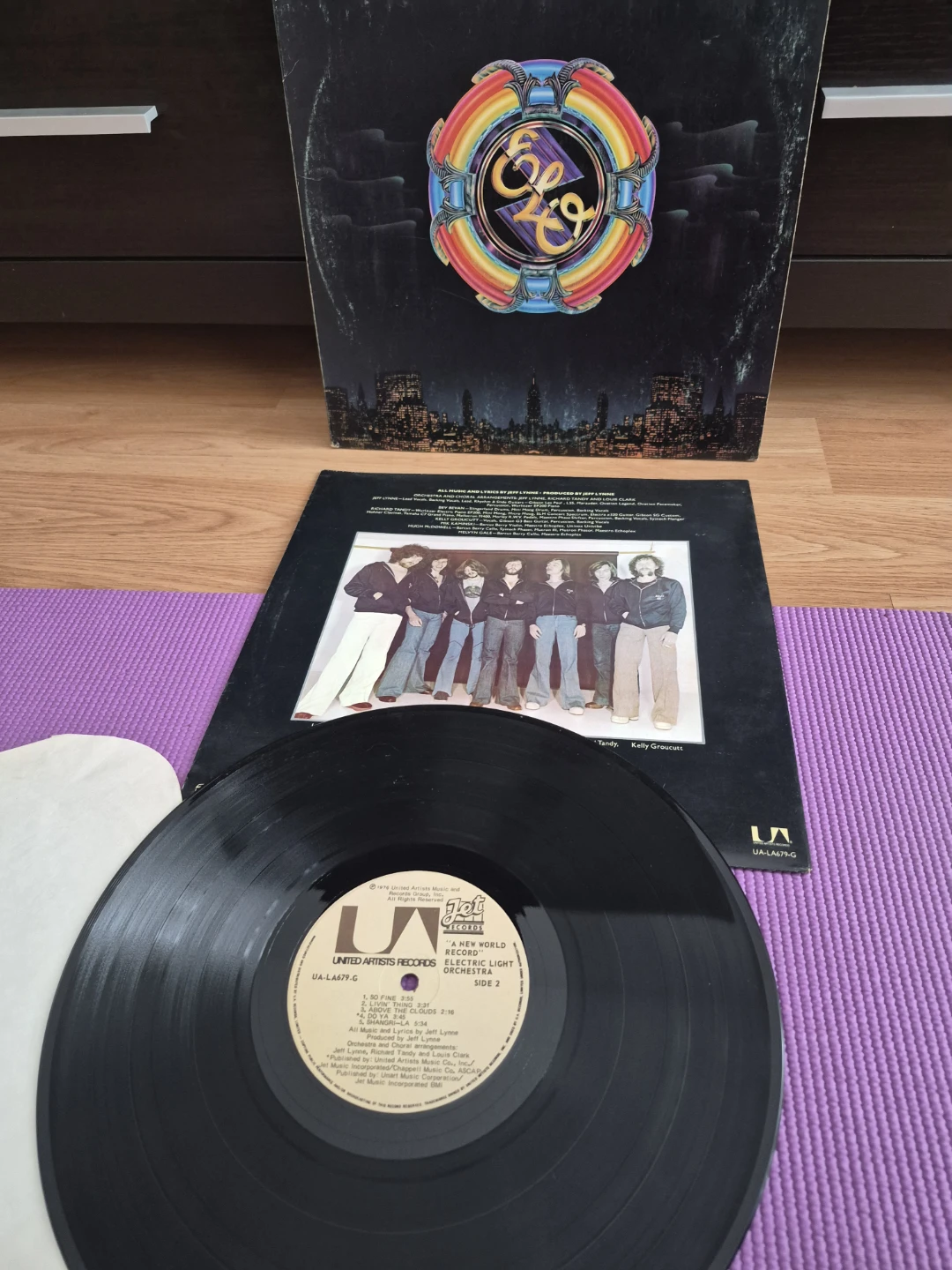 Electric Light Orchestra A New World Record Vinyl Record LP🏆