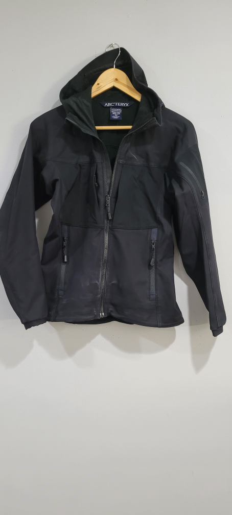 Arc'teryx Women's Black Softshell Jacket Size S/P