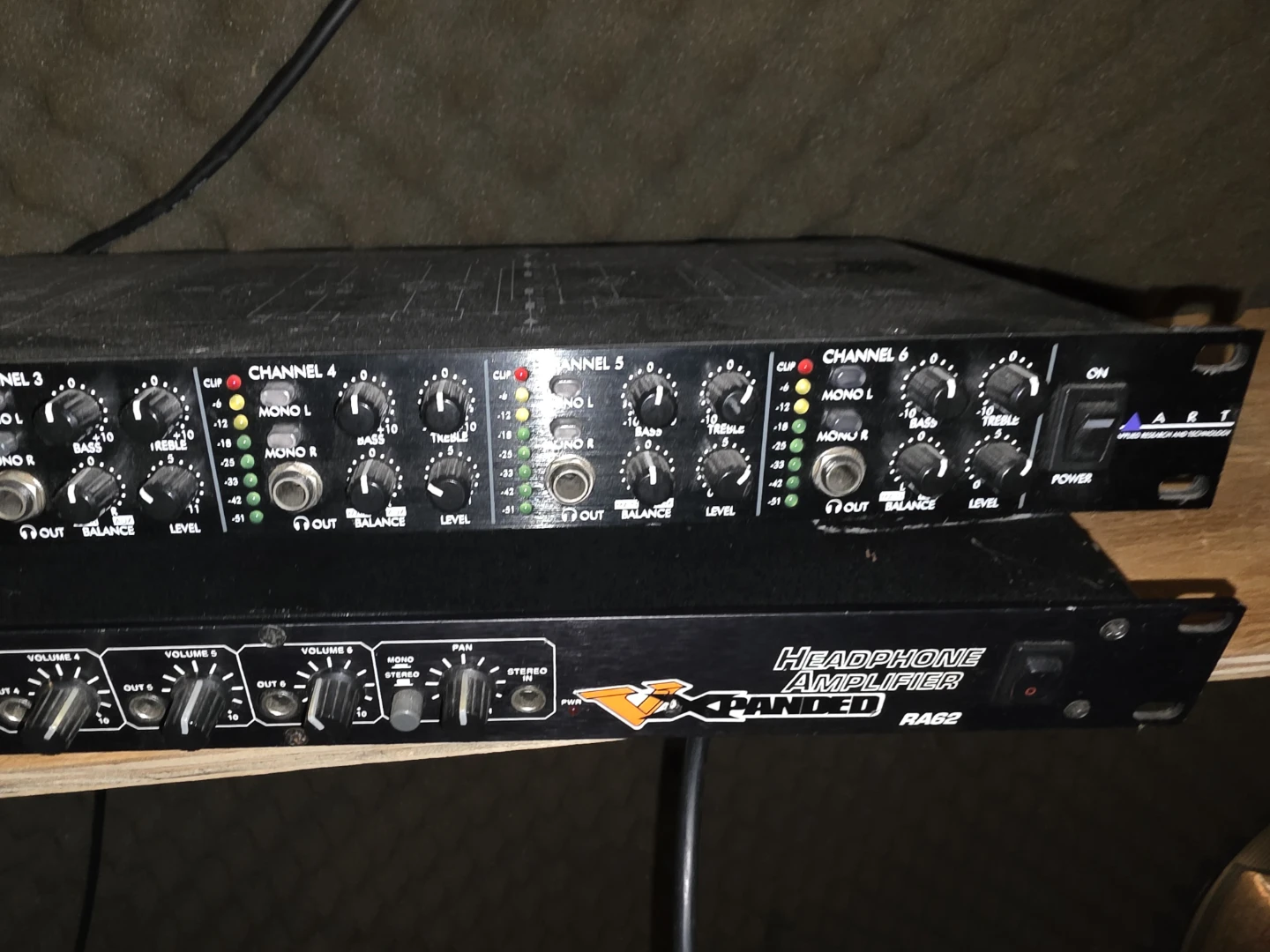 ART Head Amp 6 and Rolls RA62 Headphone Amps - photo 3