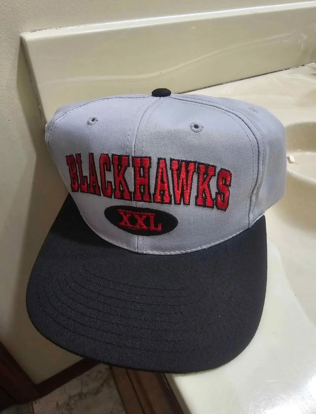Vintage Chicago Blackhawks XXL Snapback Hat