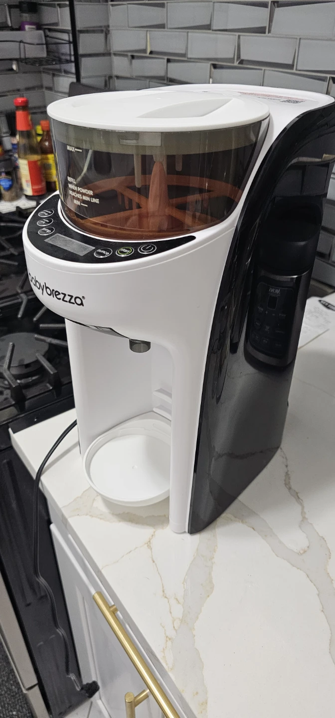 Baby Brezza Formula Dispenser - photo 2