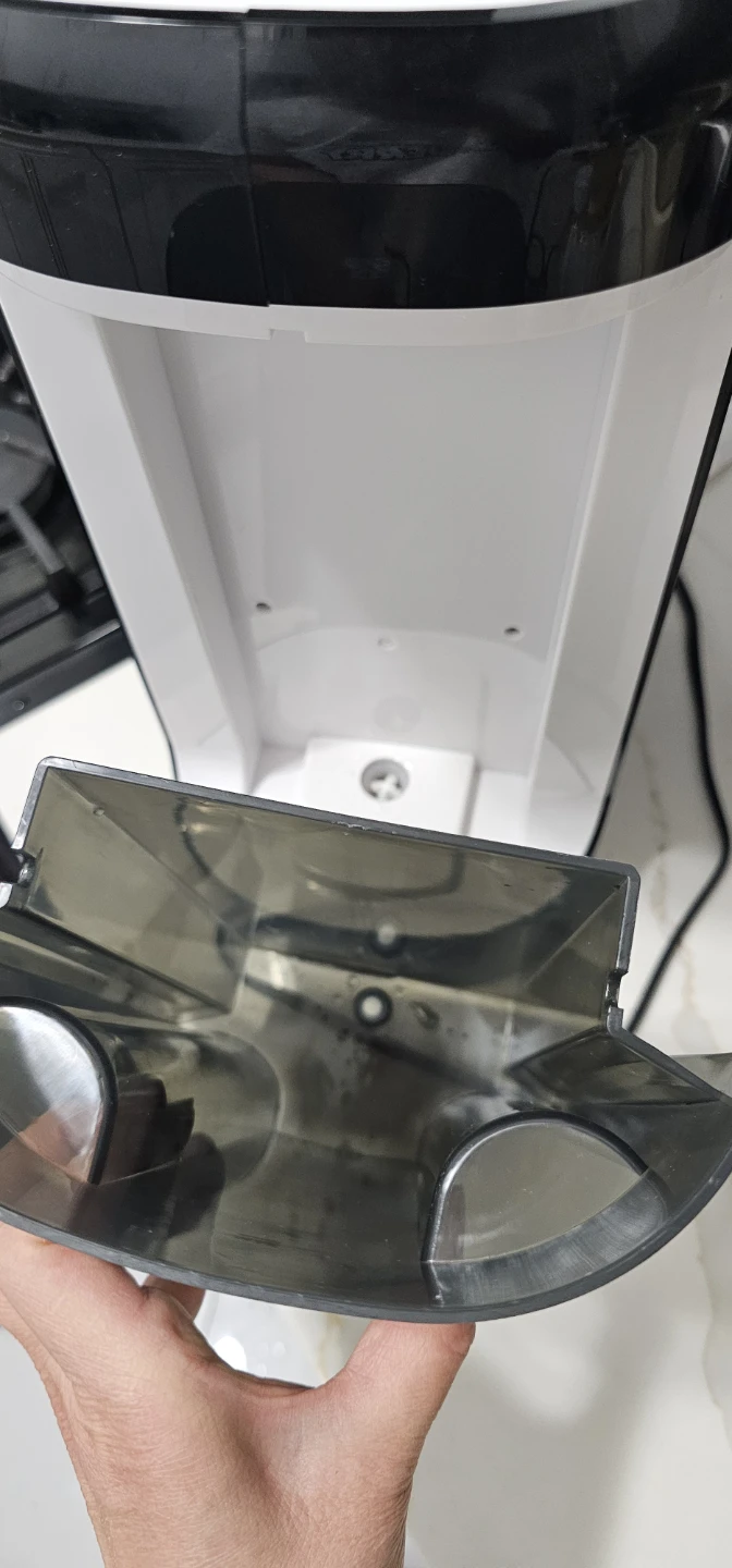 Baby Brezza Formula Dispenser - photo 4