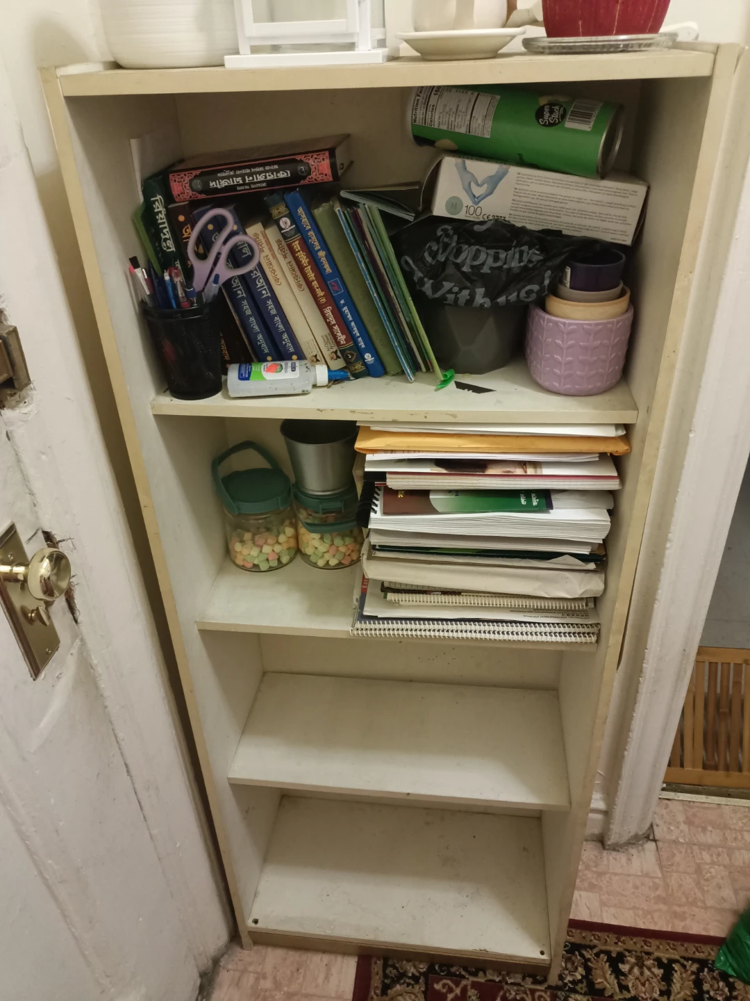 Off White 4-Shelf Bookcase 🥕 - photo 2