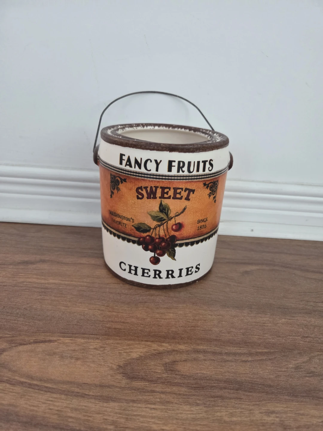 Decorative Ceramic Bucket