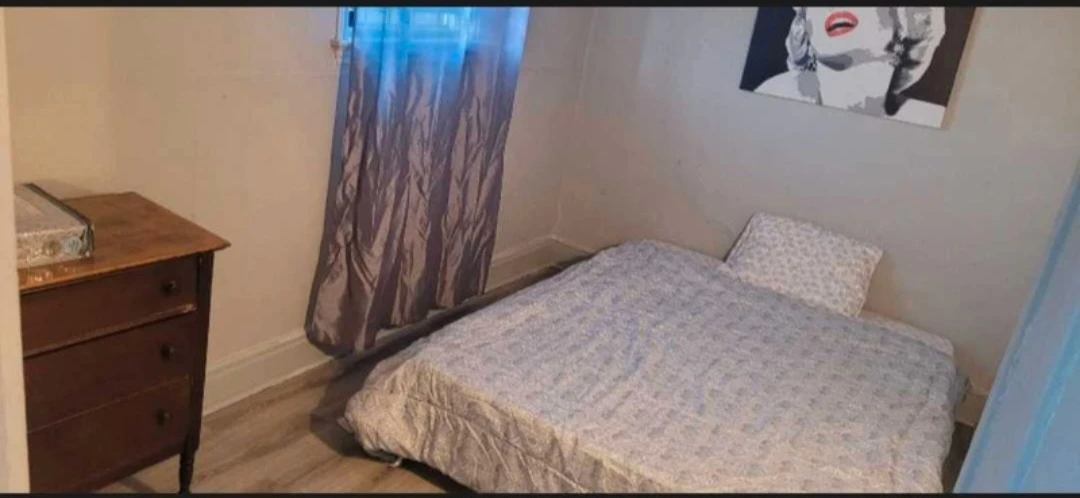 1,200 TWOBEDROOM FURNISHED DUNNVILLE - photo 4