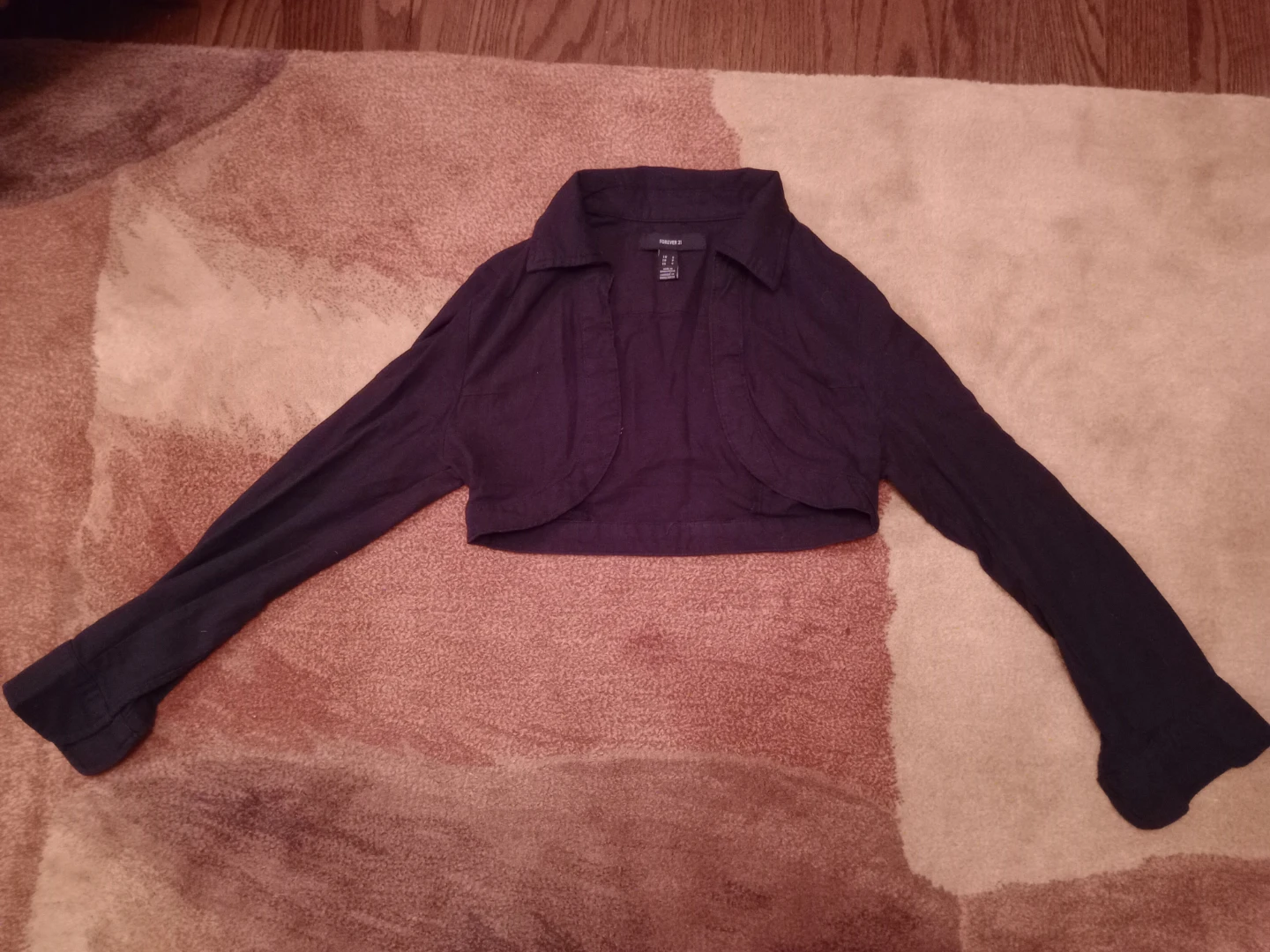 Forever 21 Black Cropped Bolero Shrug-S