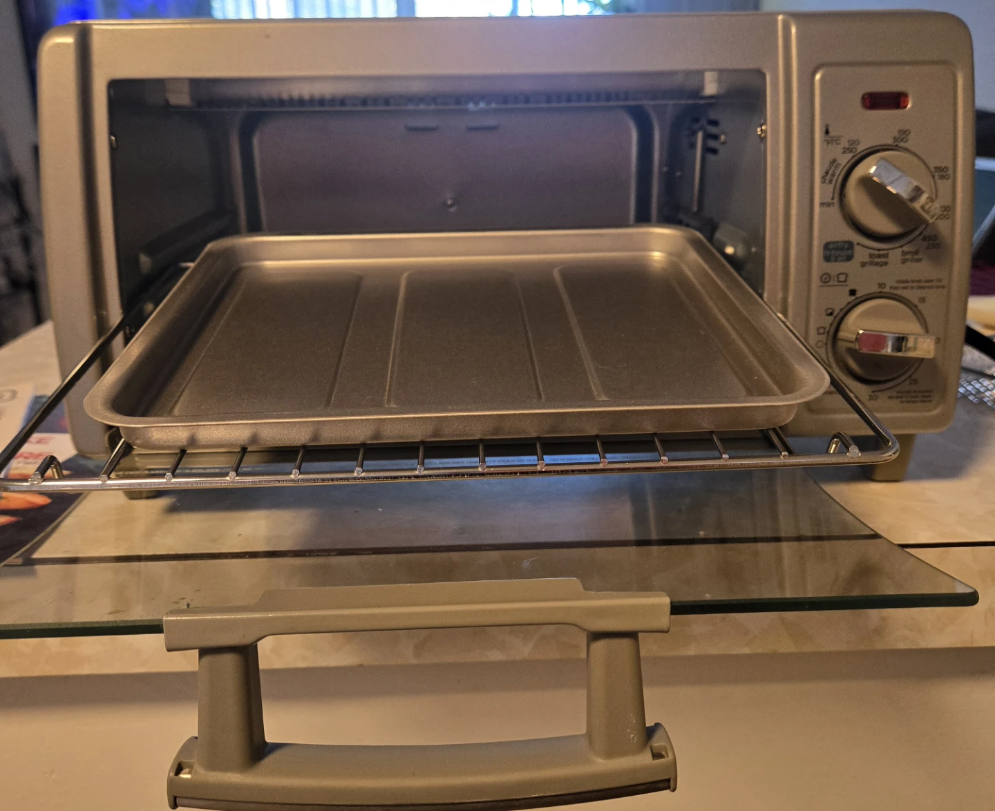 BLACK+DECKER Air Fry Toaster Oven - photo 3