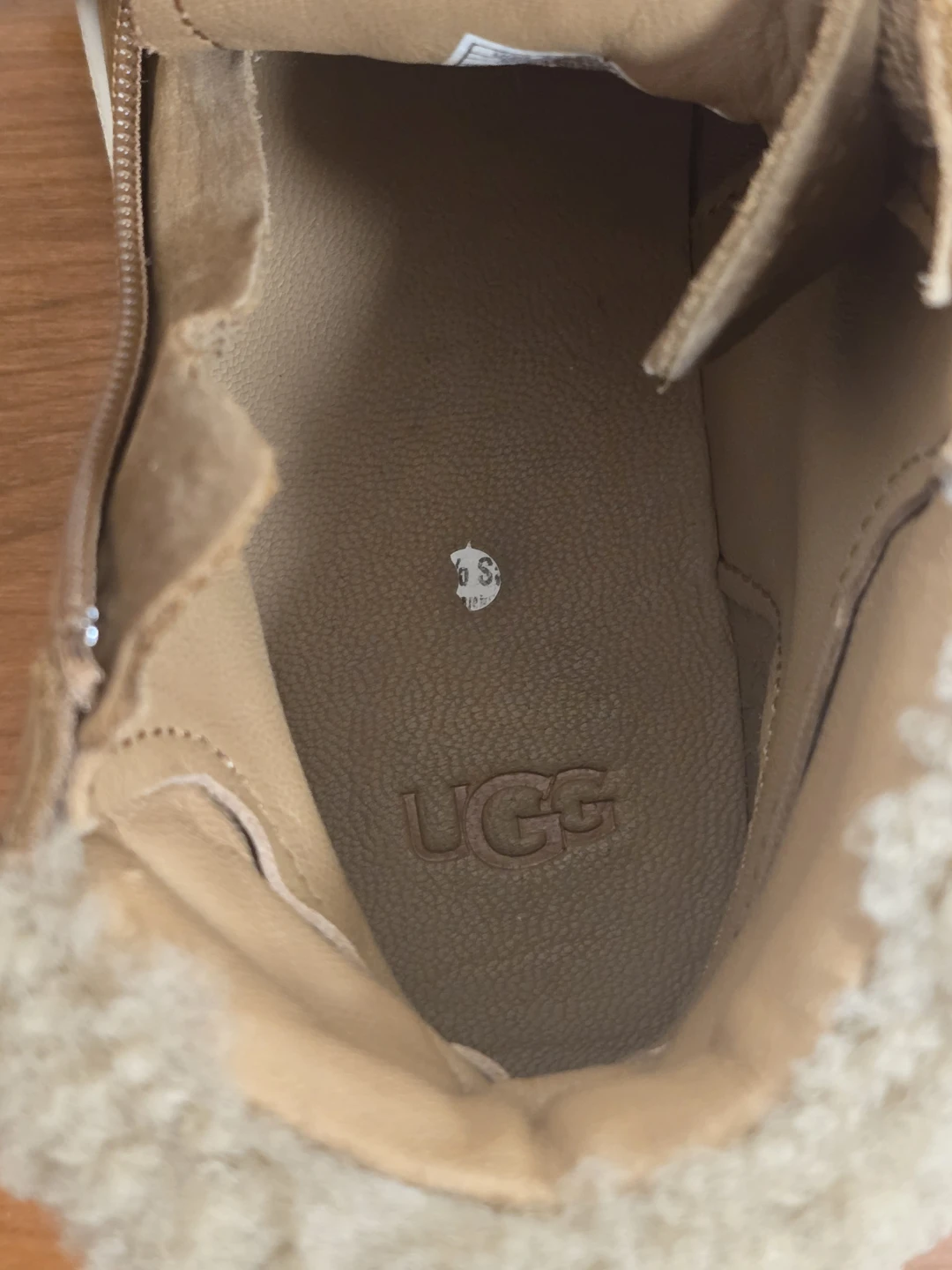 Ugg Kids Brown Fur lined Zip High Top Sneakers Size 5.5 - photo 3