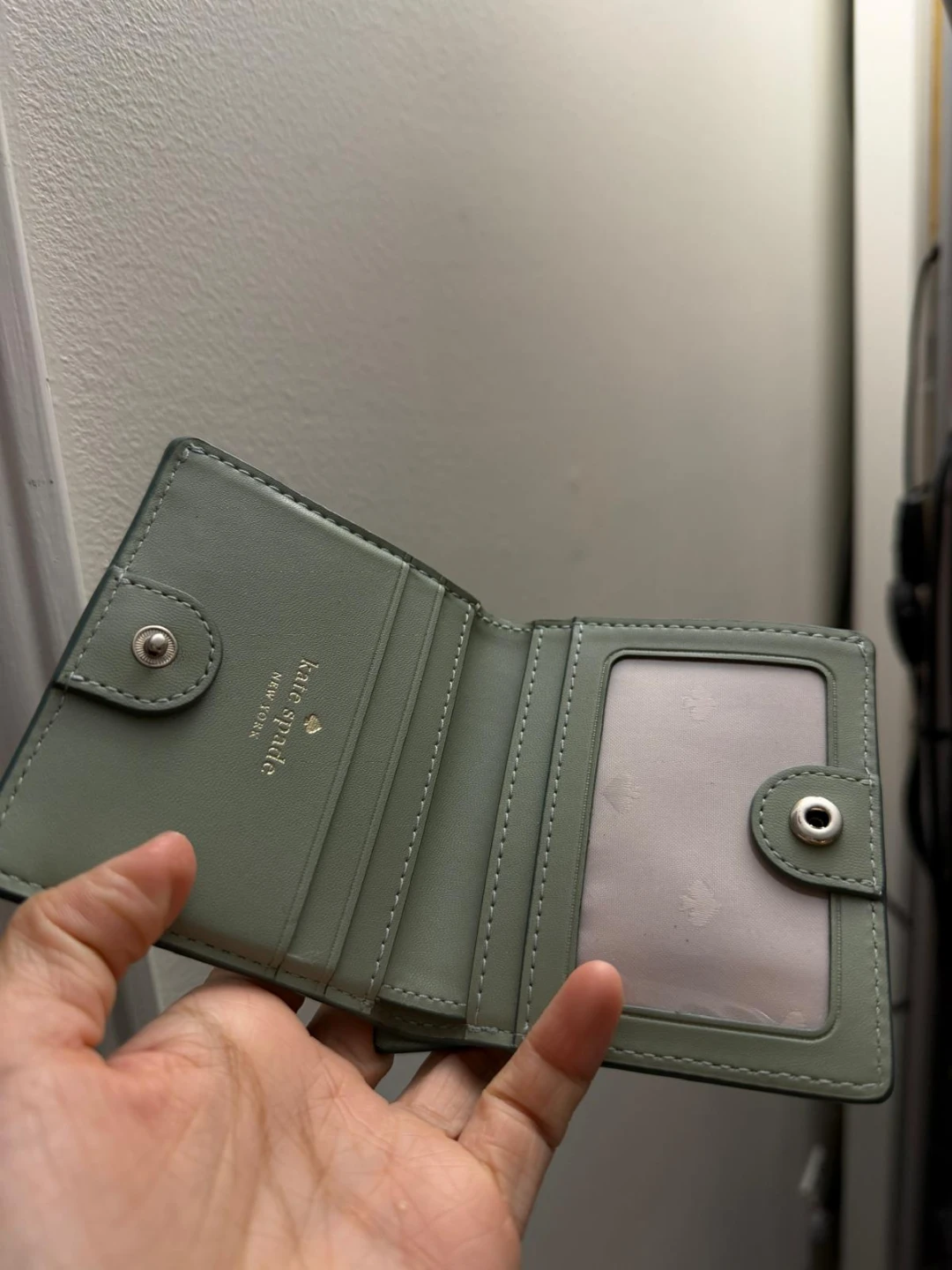 Kate Spade New York Small Wallet - Sage Green - photo 3