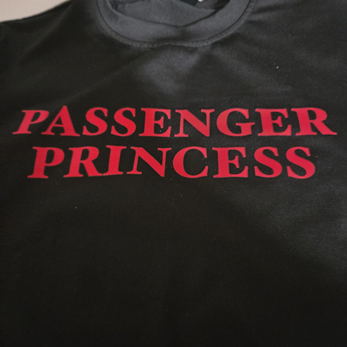 SHEIN Black "Passenger Princess" Graphic T-Shirt - Size XS - photo 3