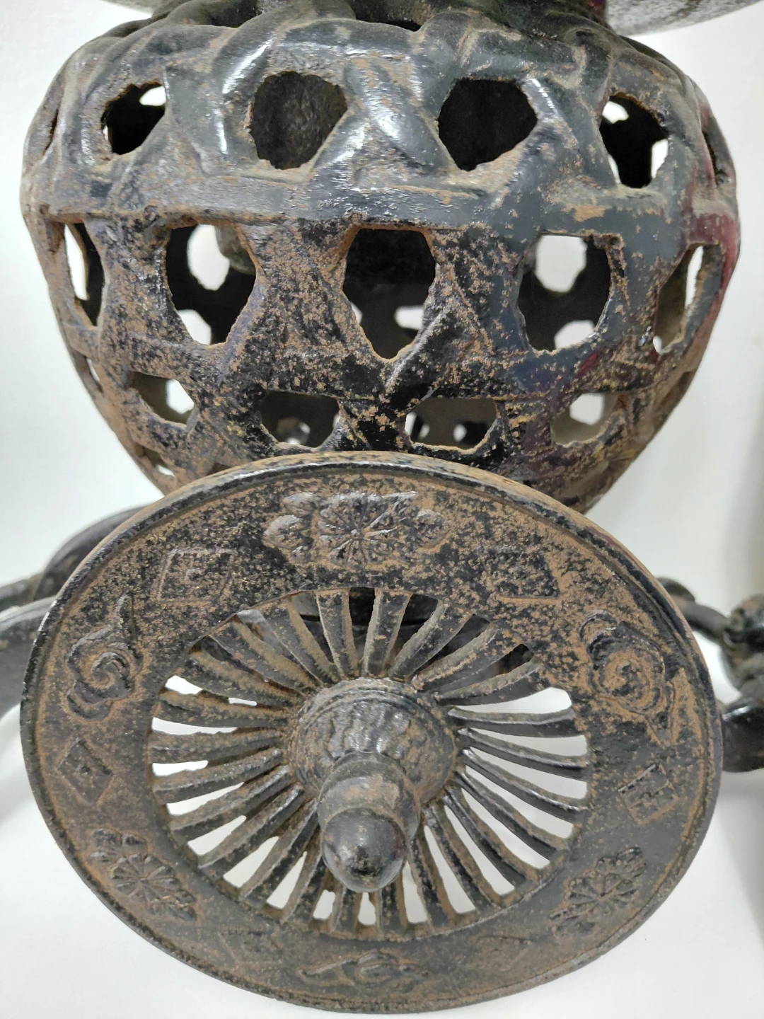 Vintage japanese Cast Iron  asavata - photo 3