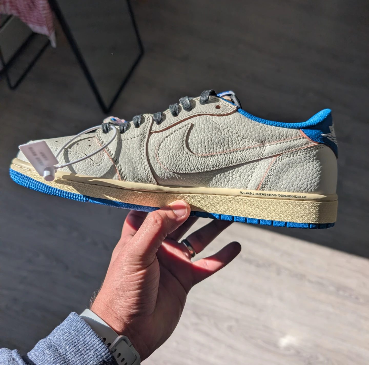 Fragment x Travis Scott x Air Jordan 1 Low Sail Military Blue - photo 4