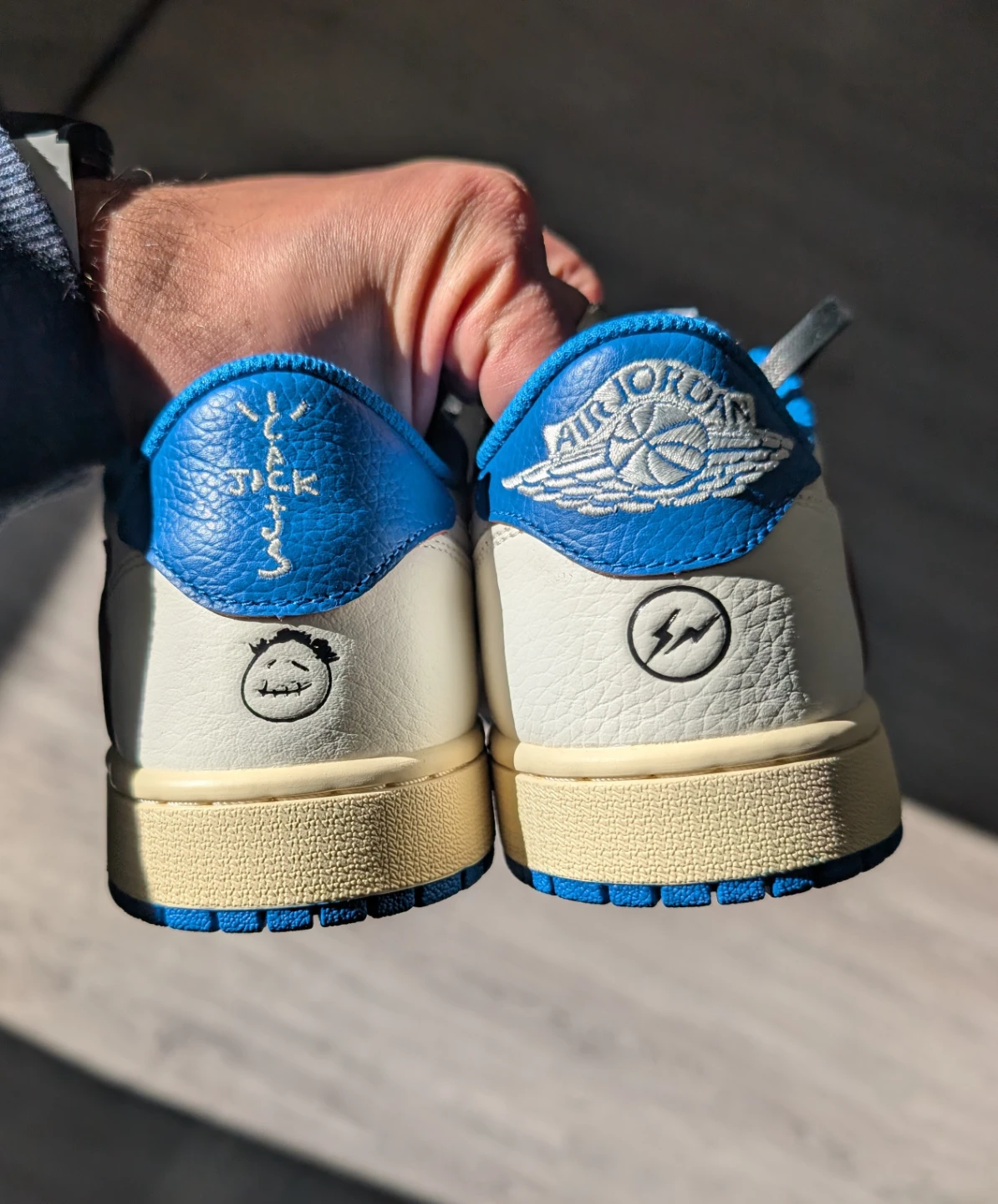 Fragment x Travis Scott x Air Jordan 1 Low Sail Military Blue - photo 5