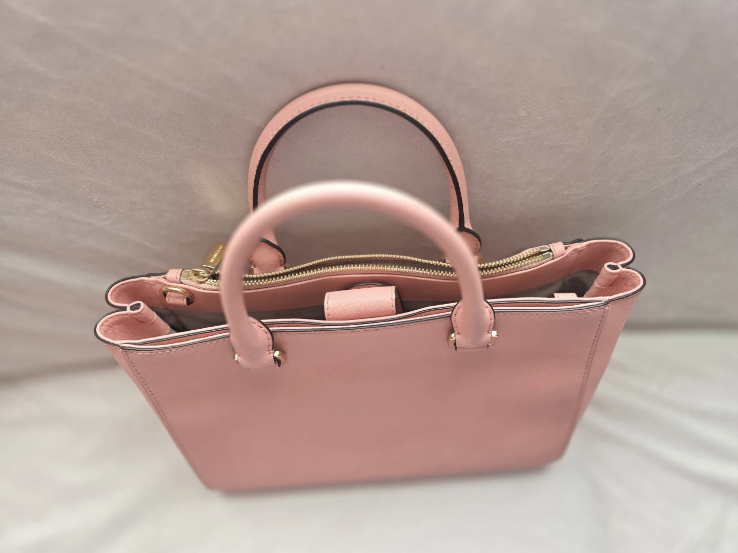 Michael Kors Crossbody Bag - photo 4