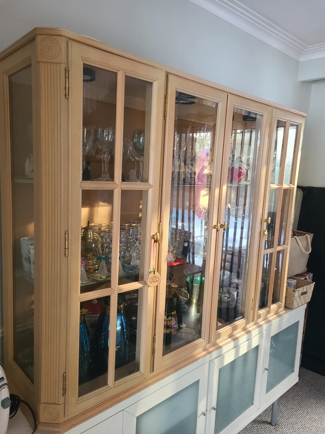Moving sale