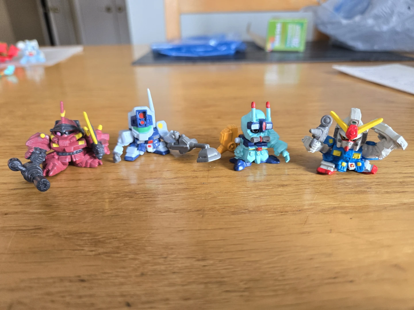 Mini Gundam Figures Set - 2000