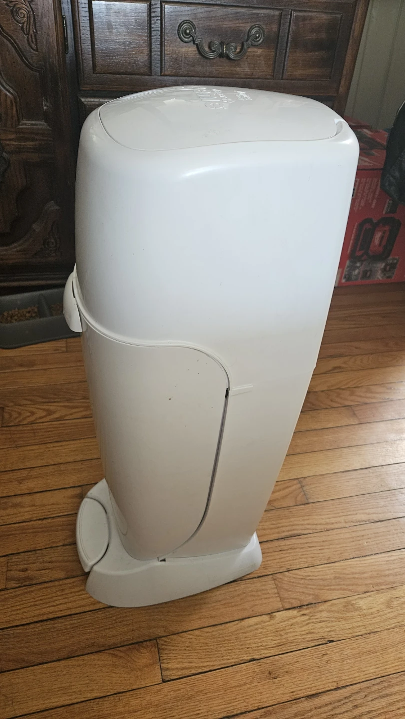 Playtex Baby Diaper Genie Diaper Pail - photo 5