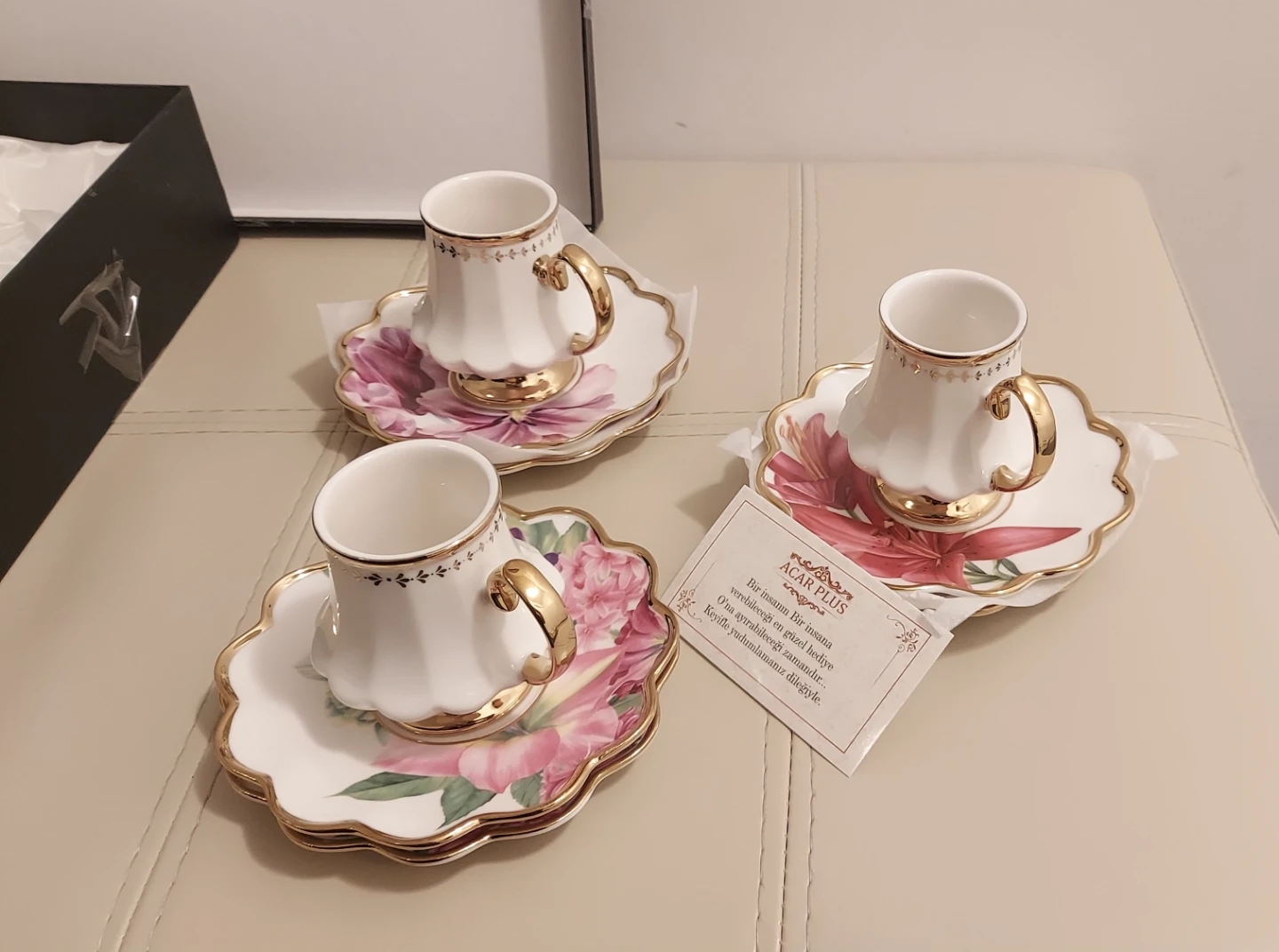 6 Piece Coffee Cup and Saucer Set - Floral Design - photo 2