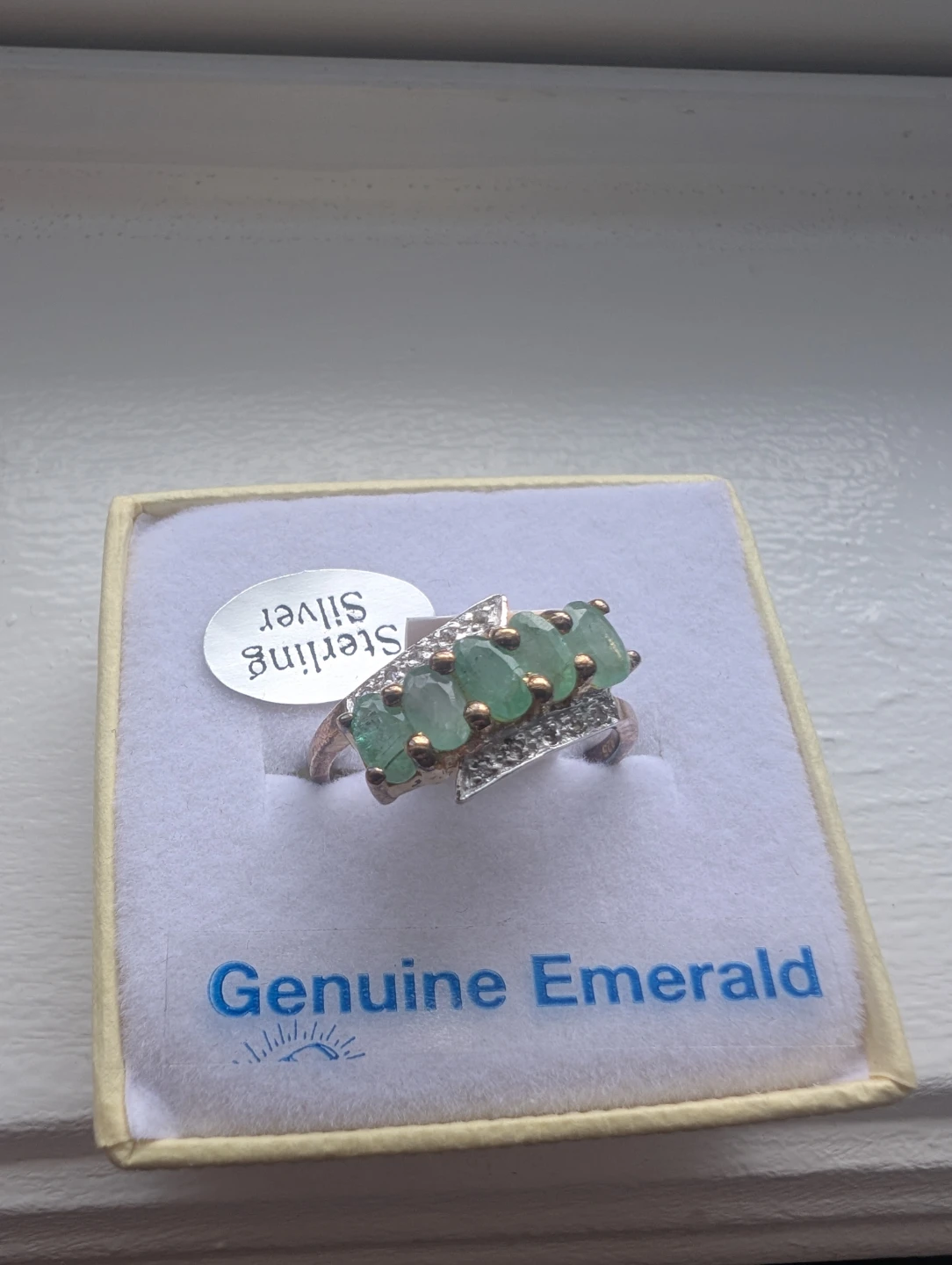 Brand New Silver Natural Emerald Ring For Sale